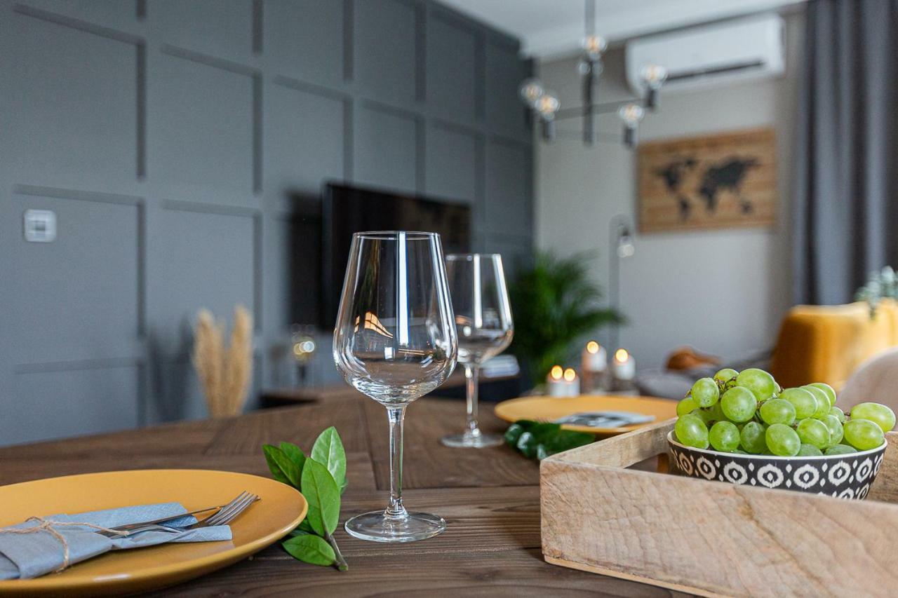Apartamenty Flat White Obywatelska 47Ab Zielona Góra Exterior foto