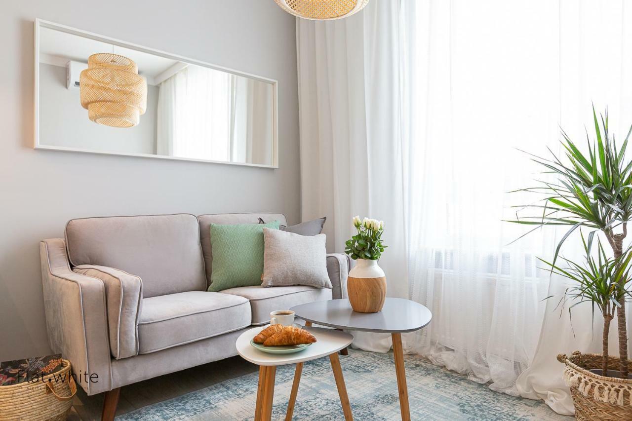 Apartamenty Flat White Obywatelska 47Ab Zielona Góra Exterior foto